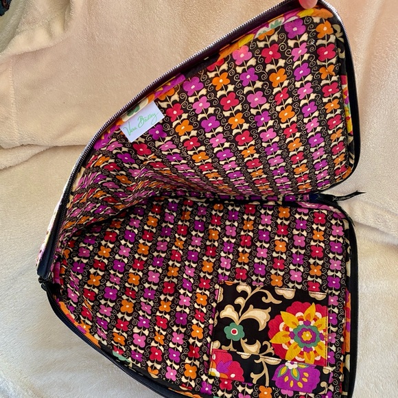Vera Bradley lap top bag - Picture 10 of 10